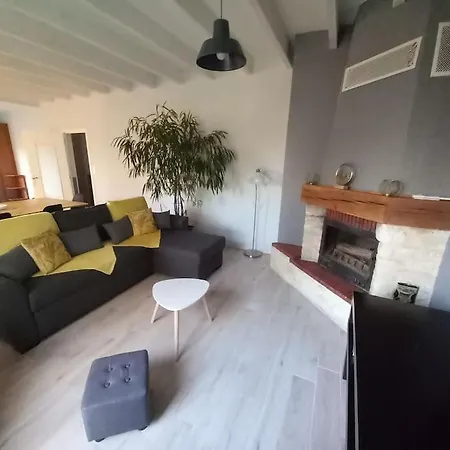 D'elvire Maison Chaleureuse Avec Jacuzzi Privatif Et Parc Arbore Σπίτι διακοπών *