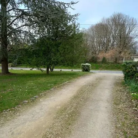 D'elvire Maison Chaleureuse Avec Jacuzzi Privatif Et Parc Arbore